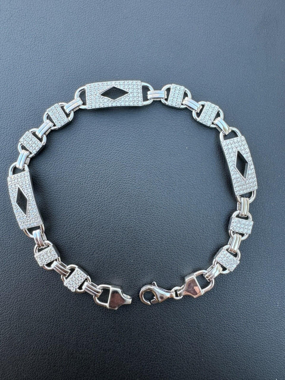 MOISSANITE Valentino Mariner Bracelet Iced Out - 925 Silver - 10mm - 7-8.5"